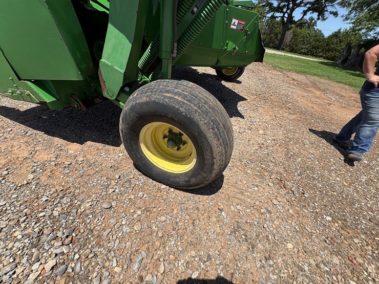 2000-john-deere-945-moco-image-37