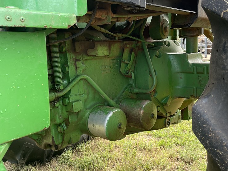 1980-john-deere-4440-image-11