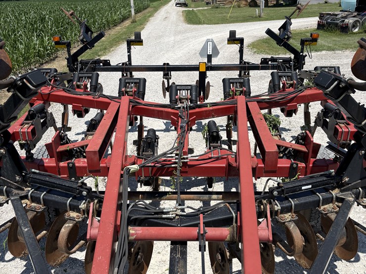 2006-case-ih-730-image-9
