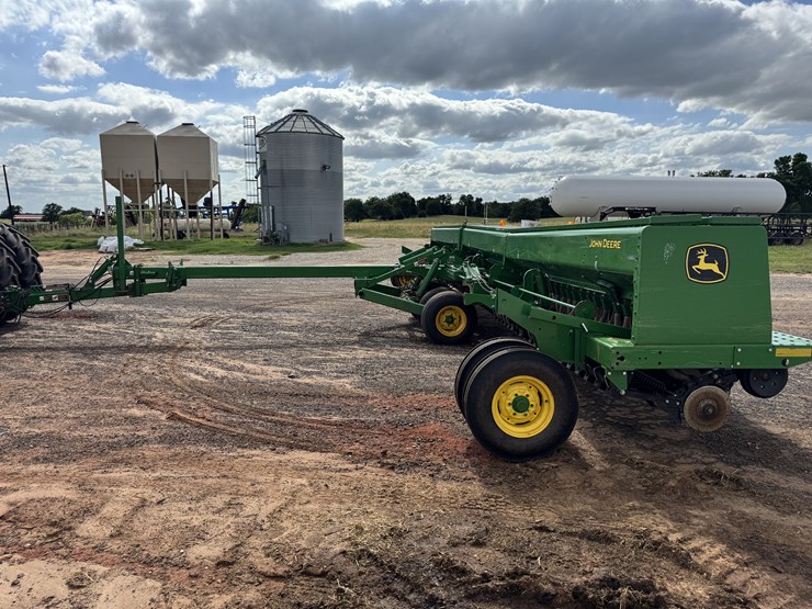 2020-john-deere-455-image-10