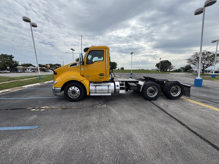 2021-kenworth-t680-image-6