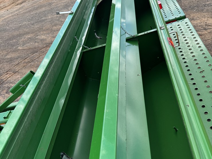 2020-john-deere-455-image-26