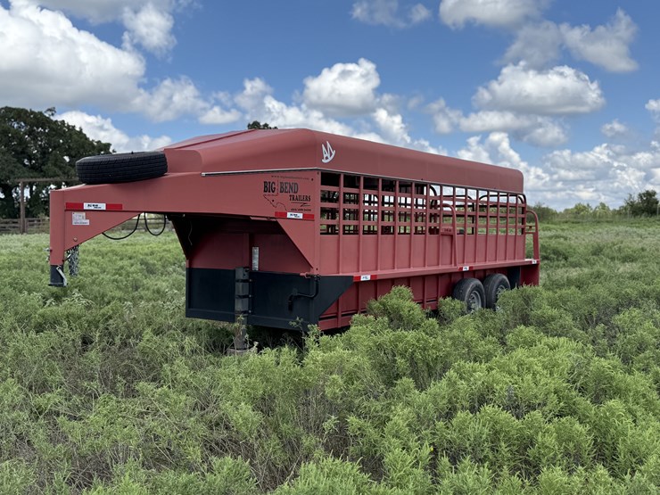 2018-big-bend-20'-gooseneck-ranch-trailer-image-12