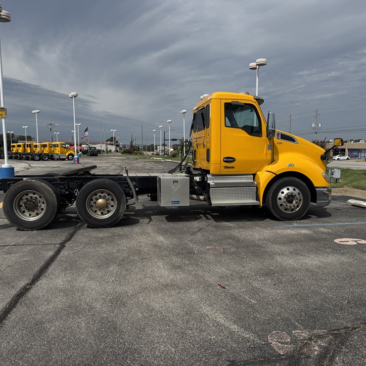 2022 Kenworth T680