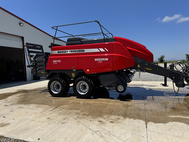 2021-massey-ferguson-2270-image-4