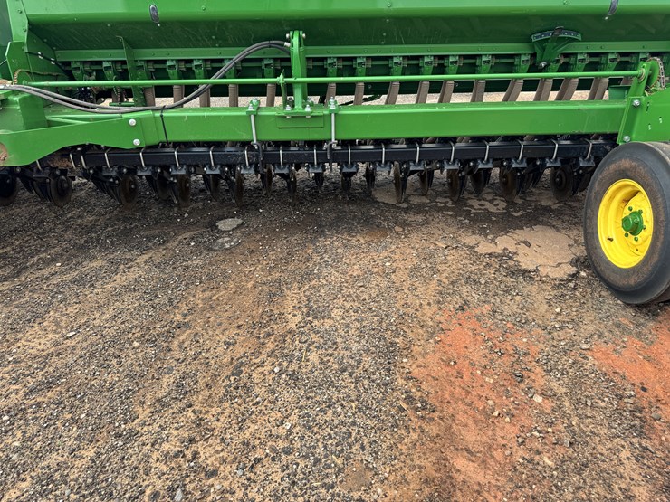 2020-john-deere-455-image-29