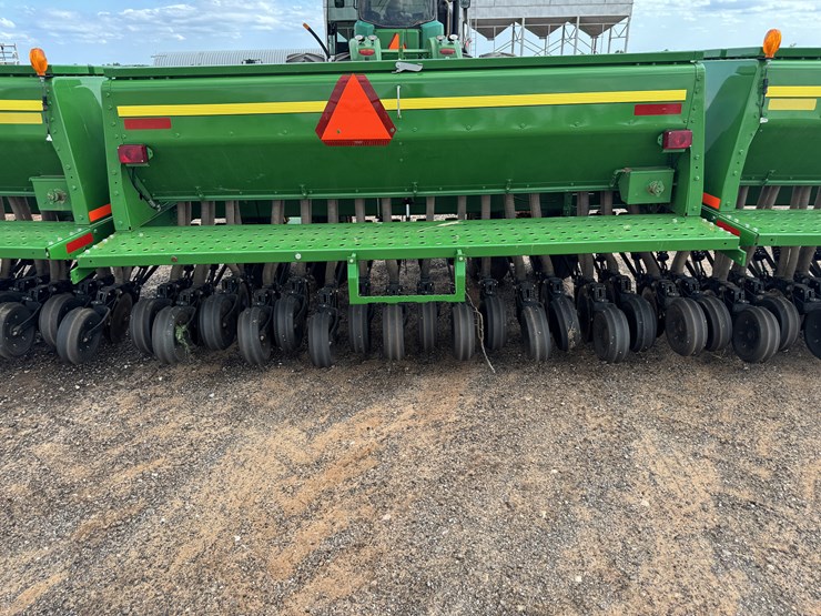 2020-john-deere-455-image-31