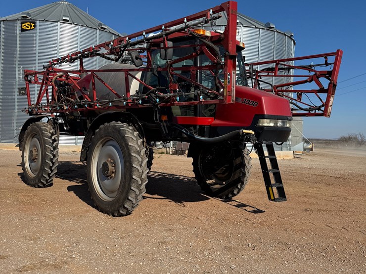 2014-case-ih-3330-image-3