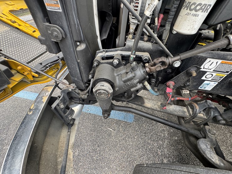 2021-kenworth-t680-image-74