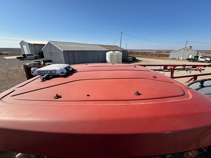 2014-case-ih-3330-image-18