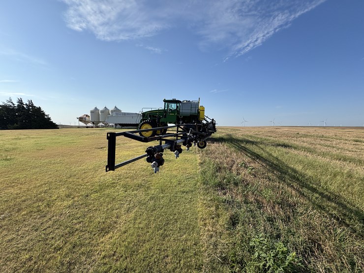 2009-john-deere-4830-image-96