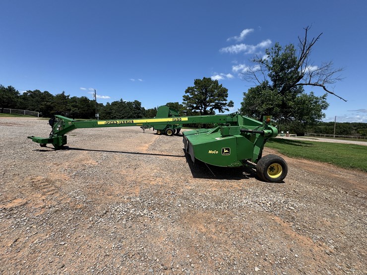 2000-john-deere-945-moco-image-56