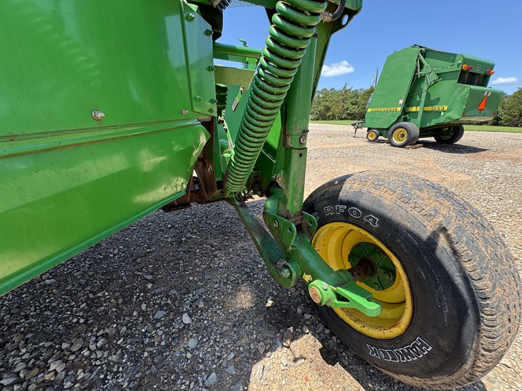 2000-john-deere-945-moco-image-26