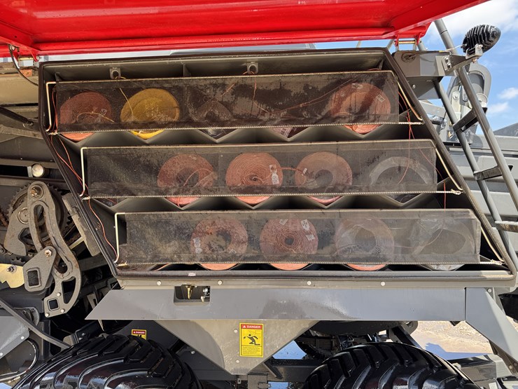 2021-massey-ferguson-2270-image-53