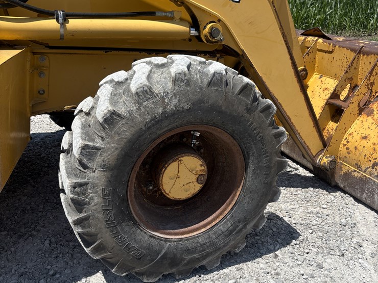 2006-john-deere-410g-image-2