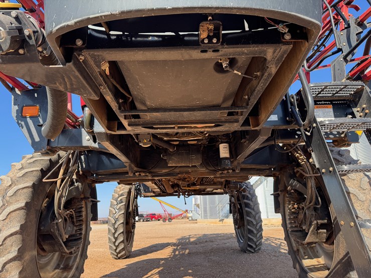2014-case-ih-3330-image-5
