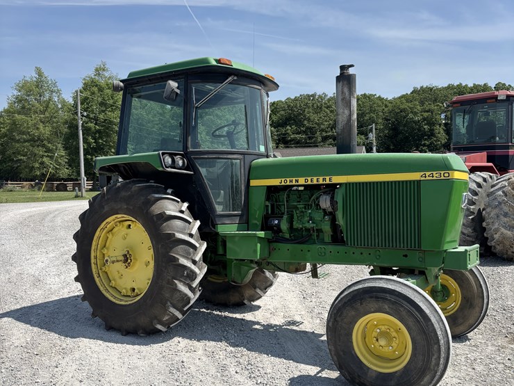 1973-john-deere-4430-image-13