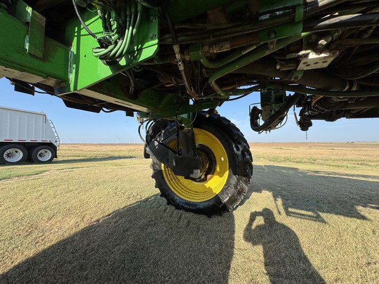 2009-john-deere-4830-image-11