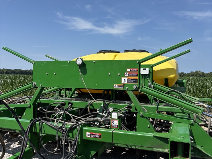 2003-john-deere-1890-image-13