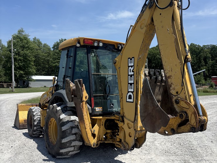 2006-john-deere-410g-image-11