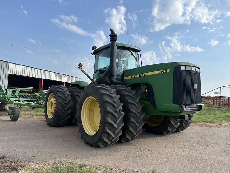 2001-john-deere-9300-image-3