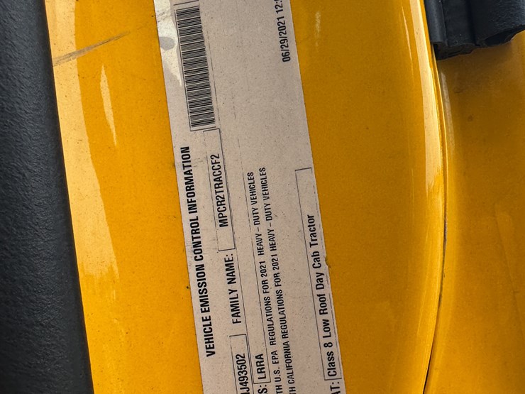 2022-kenworth-t680-image-92