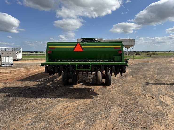 2020-john-deere-455-image-35