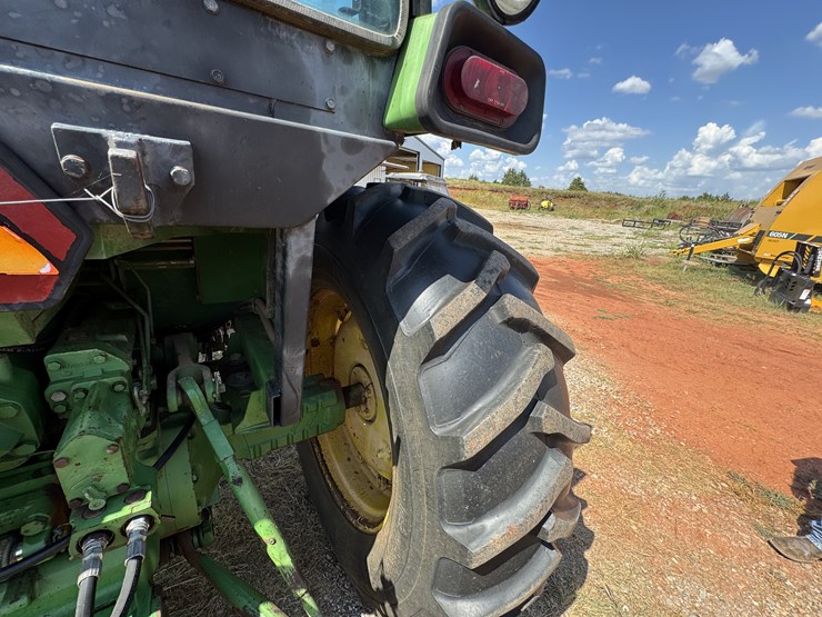 1978-john-deere-4040-image-10