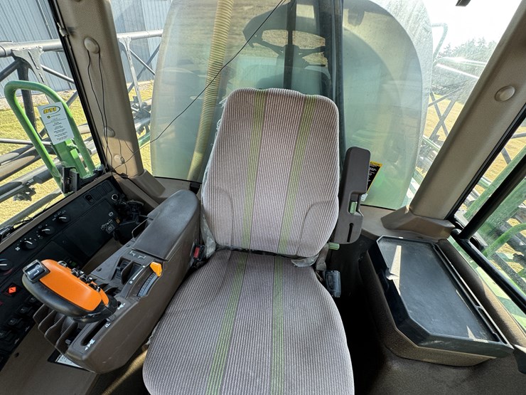 2009-john-deere-4830-image-76