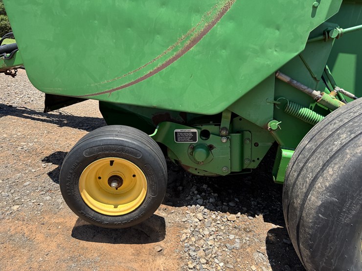 1997-john-deere-566-round-baler-image-9