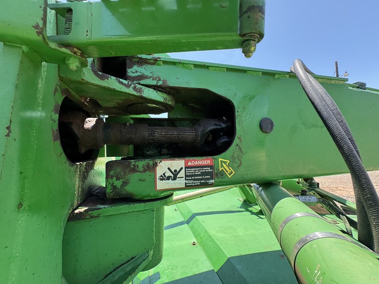 2000-john-deere-945-moco-image-32