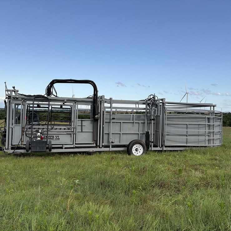 Ranger XL Portable Hyd Chute and Tub