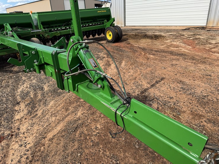 2020-john-deere-455-image-19