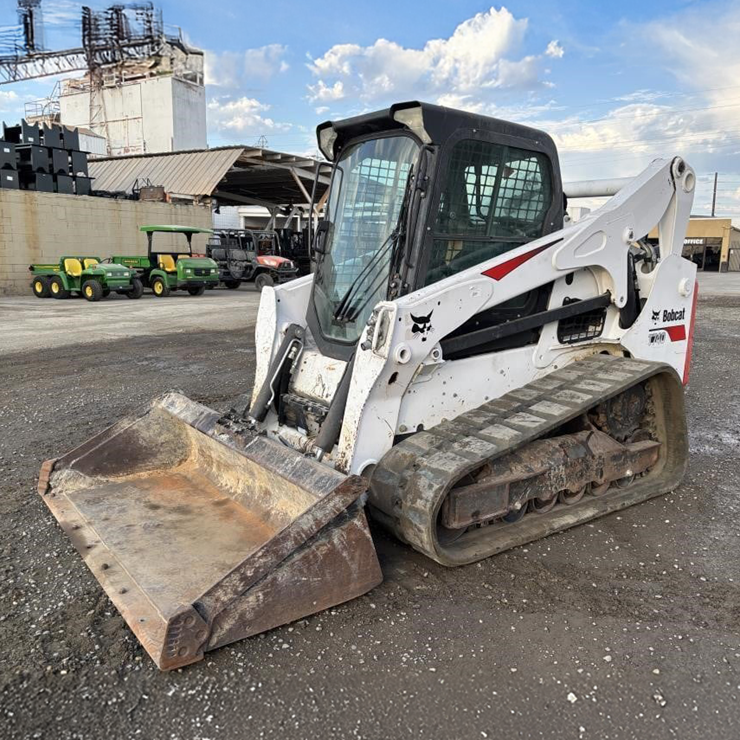2019 BOBCAT T740