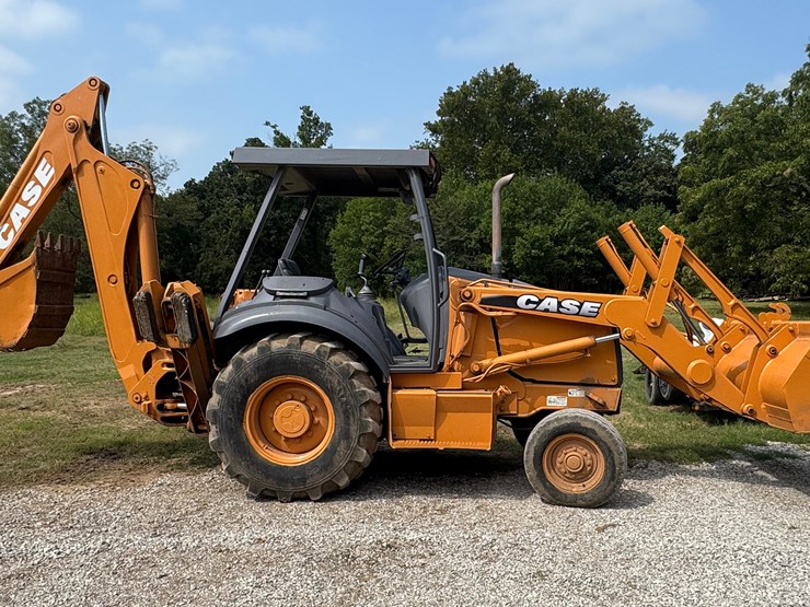2006-case-580m-ii-image-1