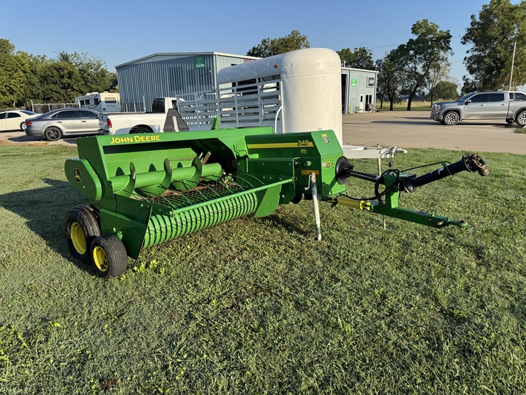 john-deere-348-image-3