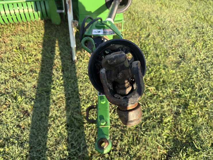 john-deere-348-image-11