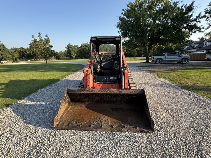 2017-kubota-svl95-2s-image-10