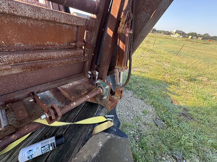 ww-hydraulic-chute-image-8