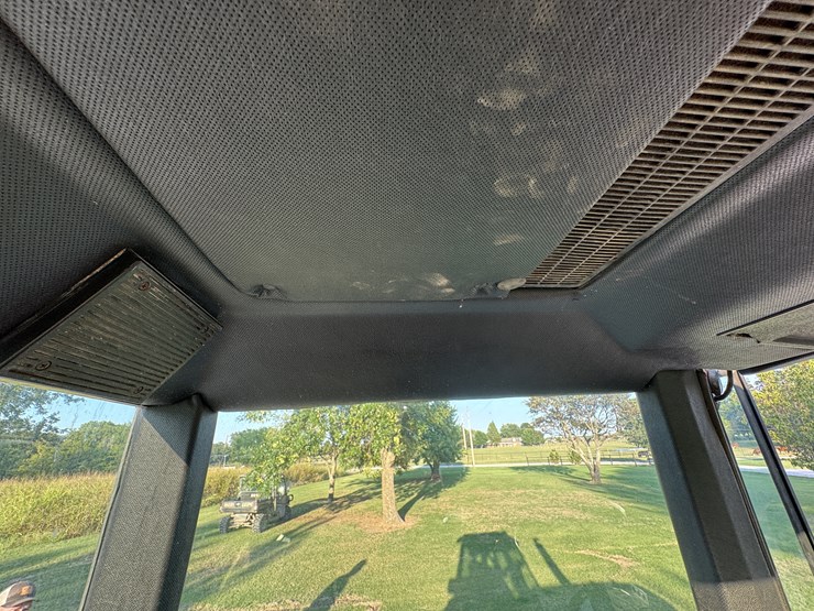 john-deere-4040-image-33