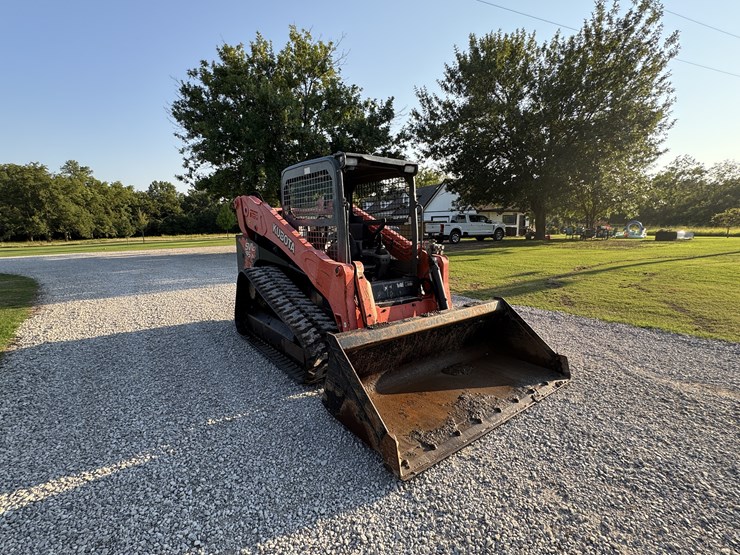 2017-kubota-svl95-2s-image-9