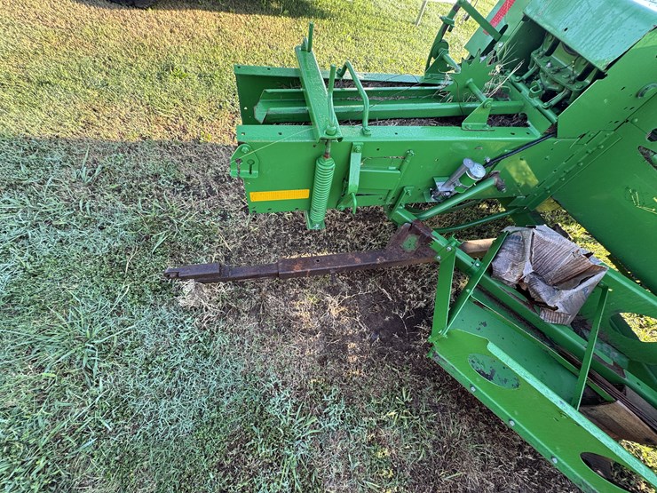 john-deere-348-image-14