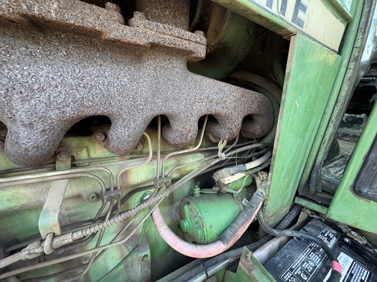 john-deere-4040-image-17