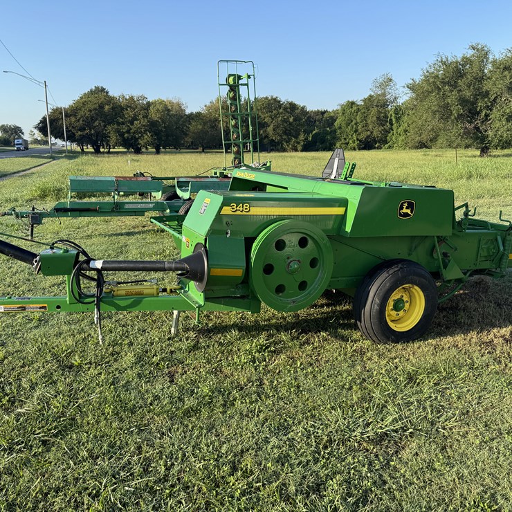 JOHN DEERE 348