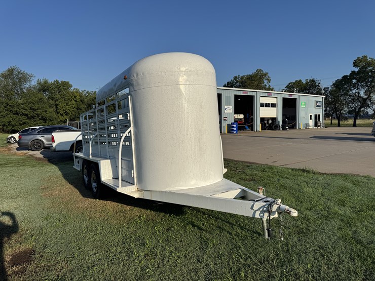1/2-top-ranch-trailer-image-4
