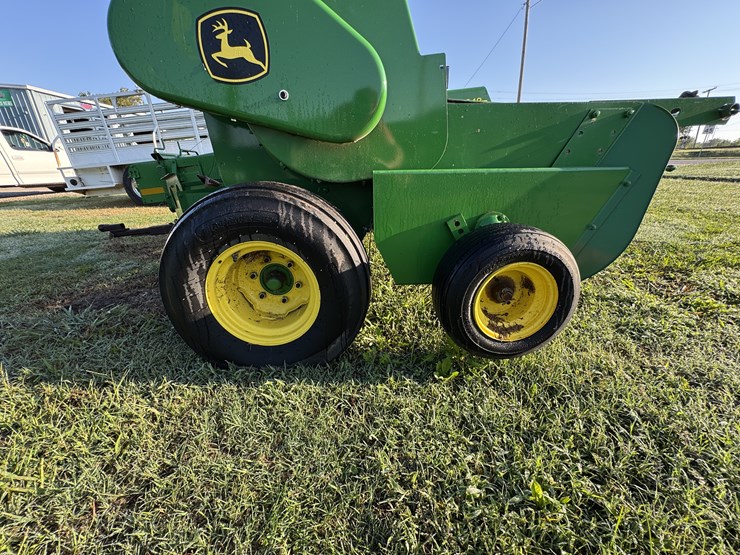 john-deere-348-image-16