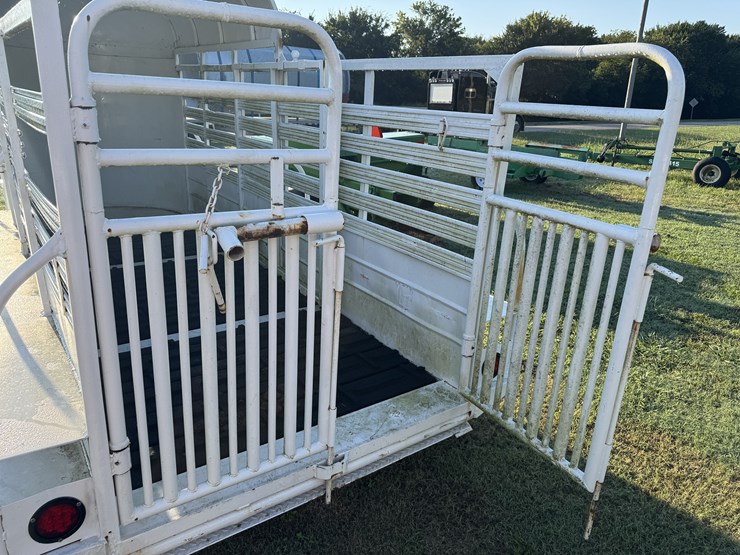 1/2-top-ranch-trailer-image-13