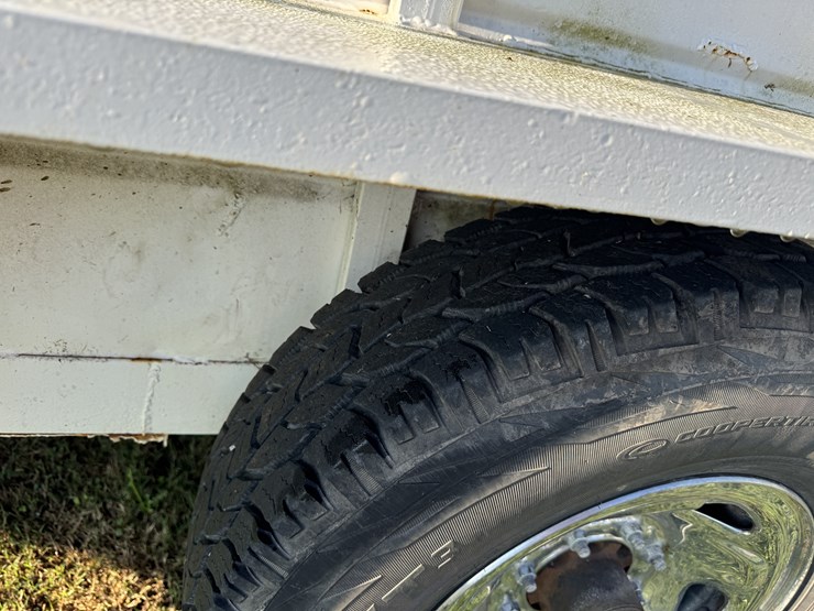1/2-top-ranch-trailer-image-16