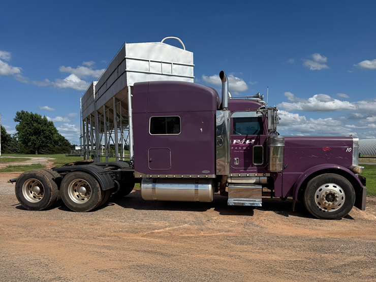 2005-peterbilt-379exhd-image-1