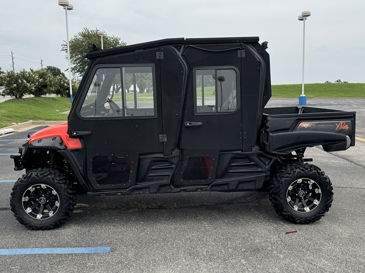 2020-intimidator-crew-cab-1000-image-1